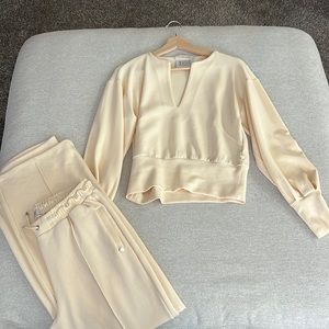 Top is Xs, bottom is medium size